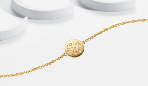 Lovely Diamond Bracelets | acredo